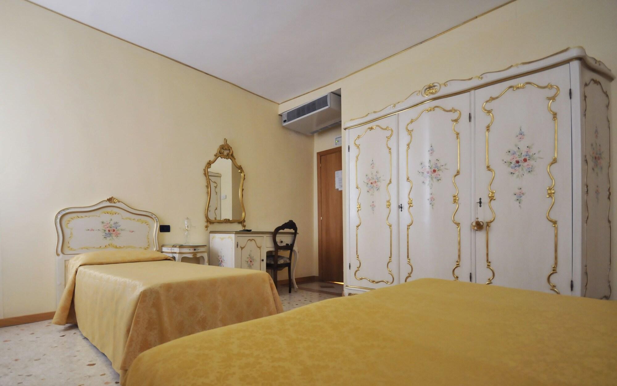 Ca' Leon D'Oro Hotel Venetië Buitenkant foto