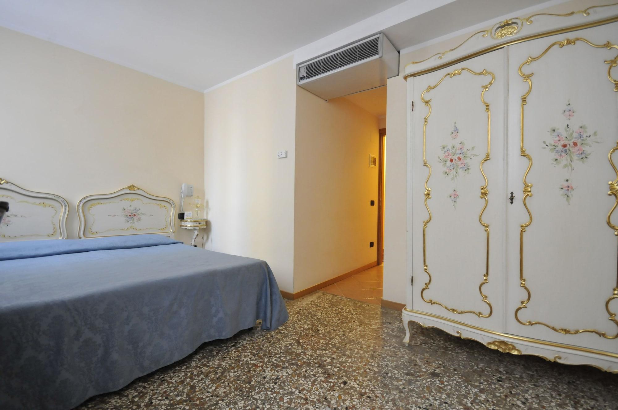 Ca' Leon D'Oro Hotel Venetië Buitenkant foto