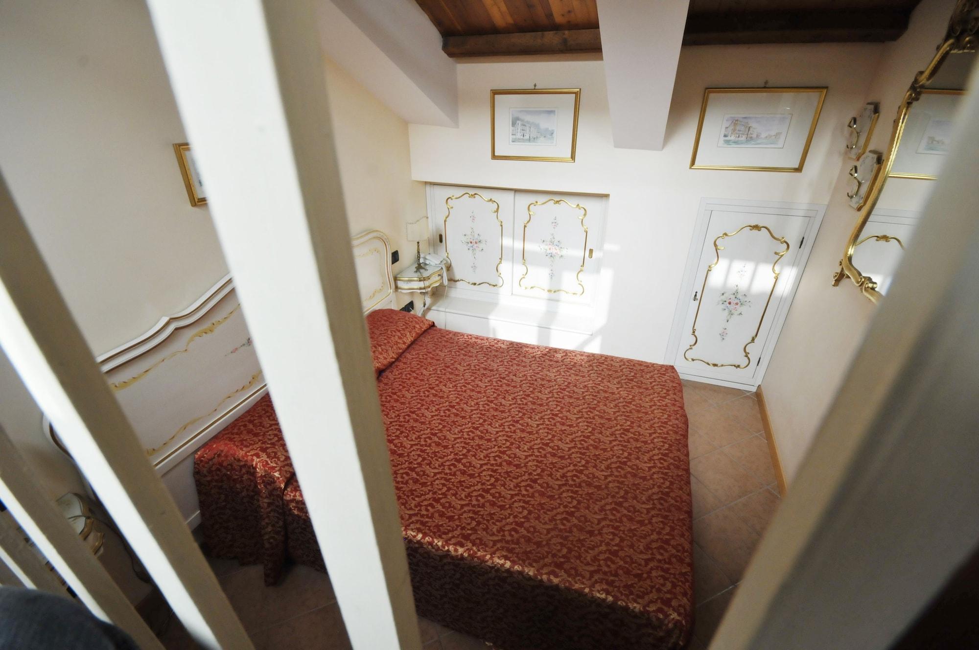 Ca' Leon D'Oro Hotel Venetië Buitenkant foto