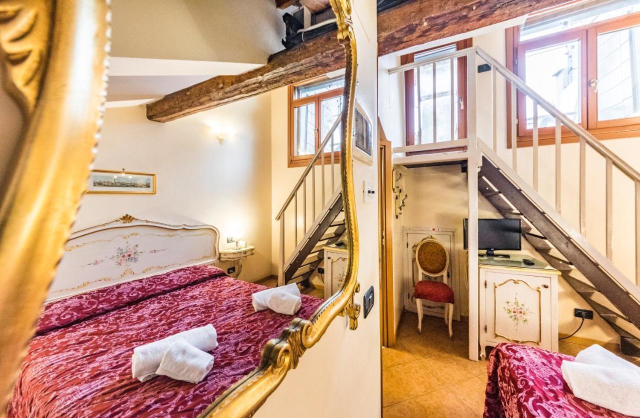Ca' Leon D'Oro Hotel Venetië Buitenkant foto