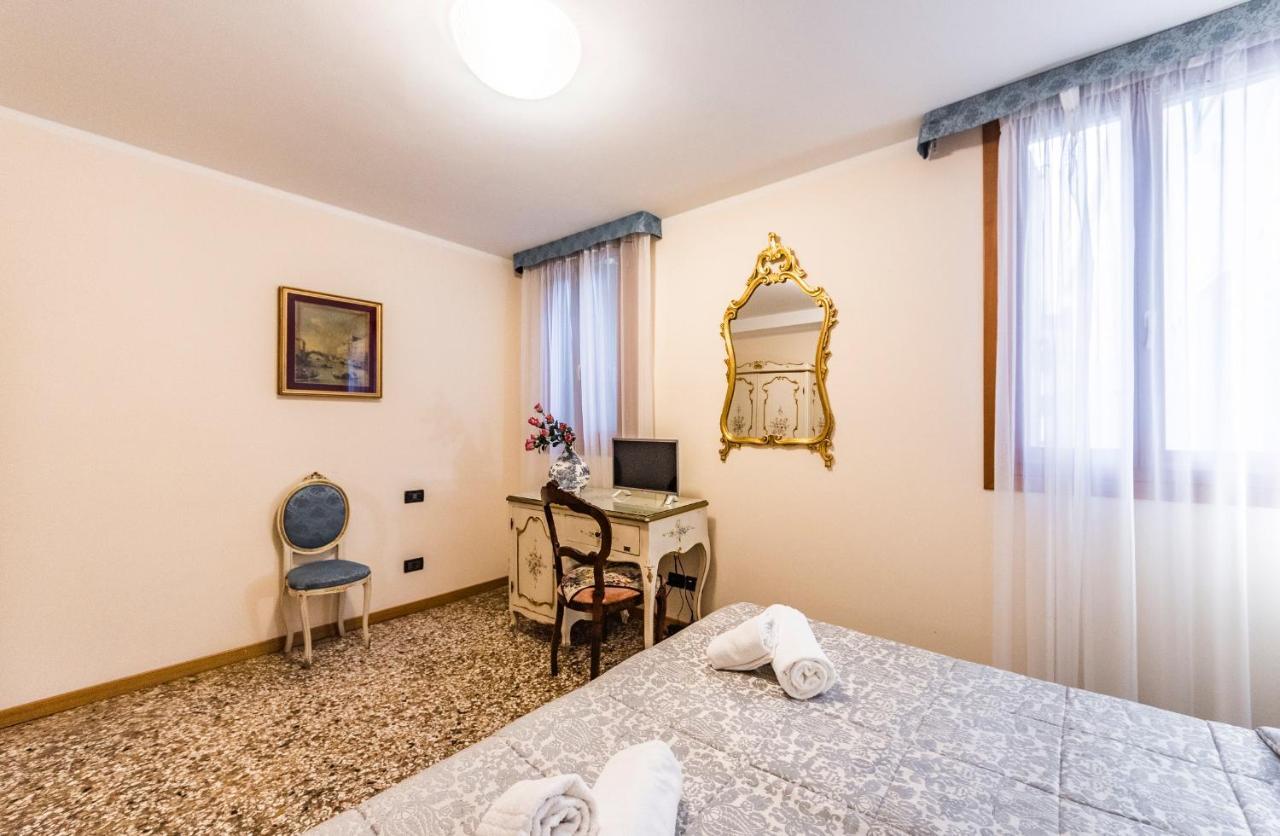 Ca' Leon D'Oro Hotel Venetië Buitenkant foto