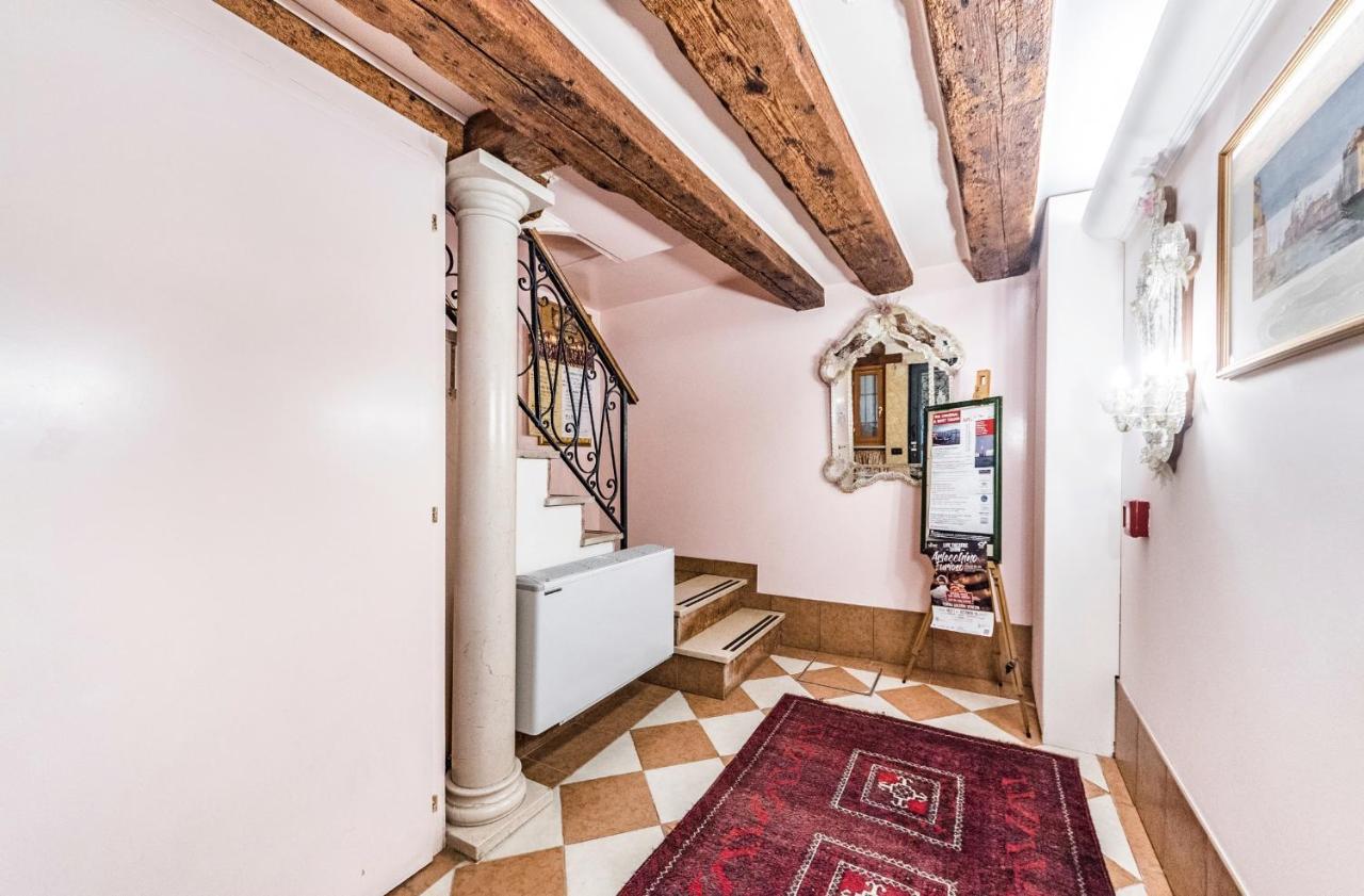 Ca' Leon D'Oro Hotel Venetië Buitenkant foto